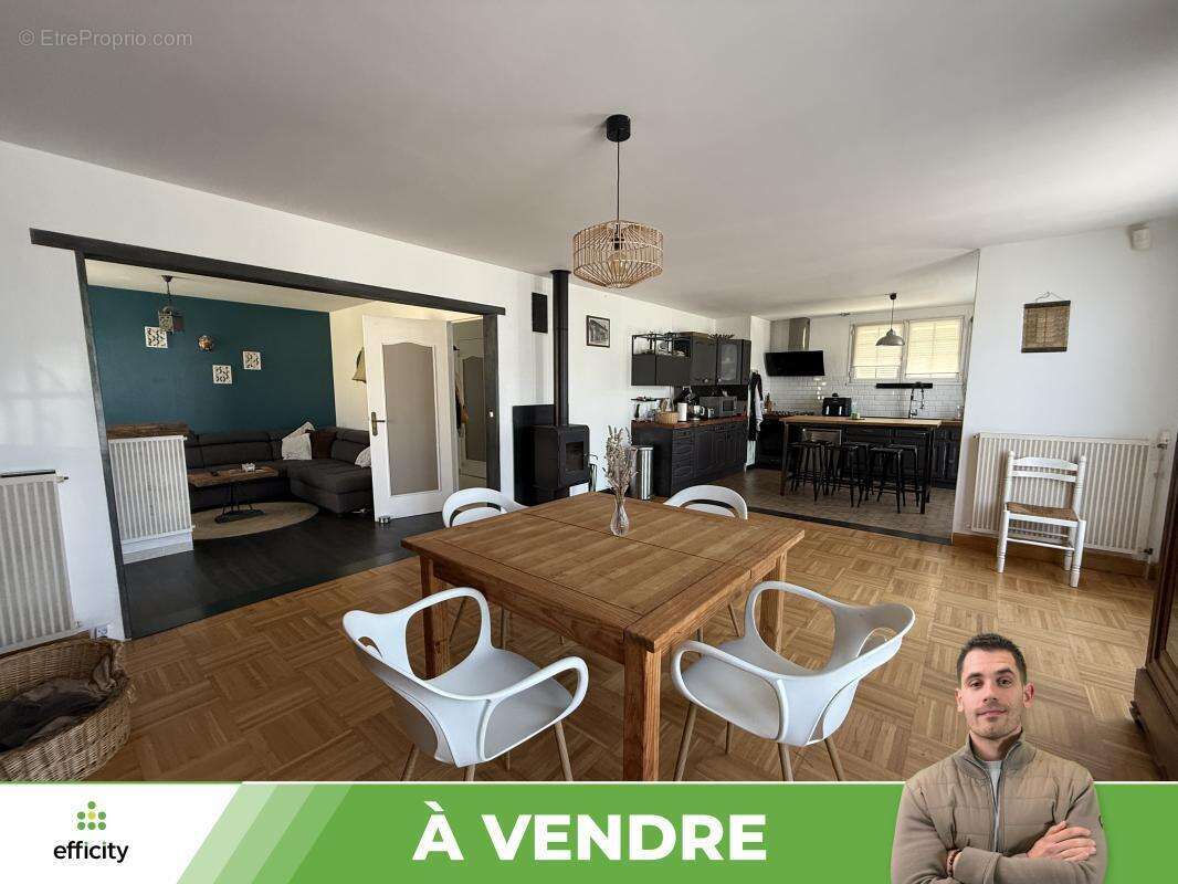 Maison 144 m² à Poitiers  - photo 3