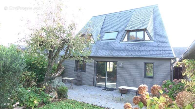 Maison à GRAINVILLE-LA-TEINTURIERE