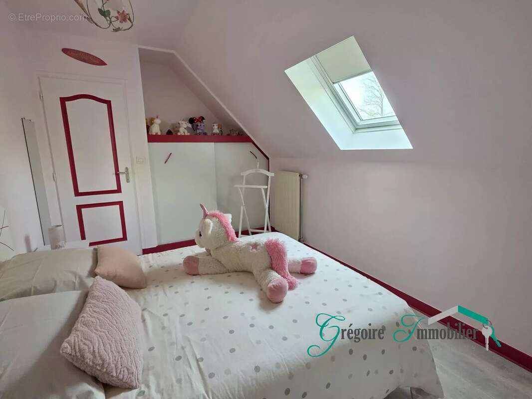 Maison à LA GENEVRAYE