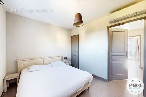 Appartement à MALAUCENE