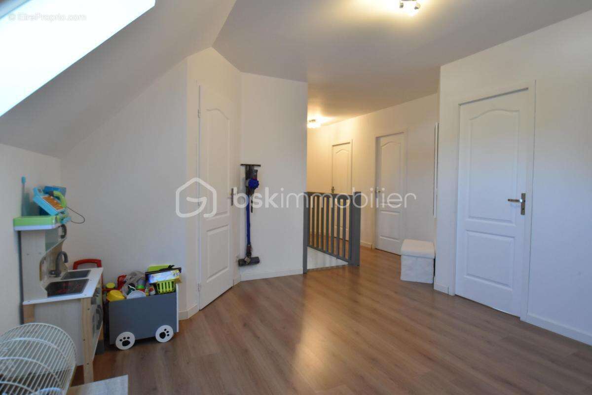 Superbe maison familiale de 7 pièces dont 5 chambres - photo 20