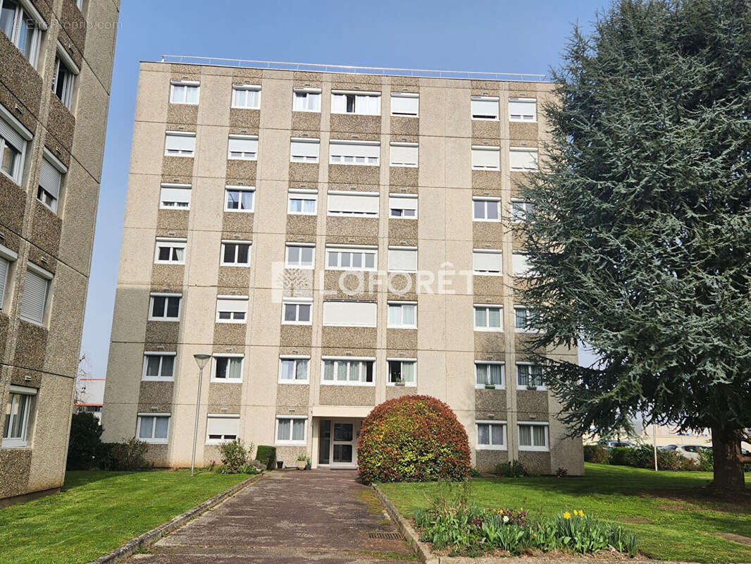Appartement à CAUDEBEC-LES-ELBEUF