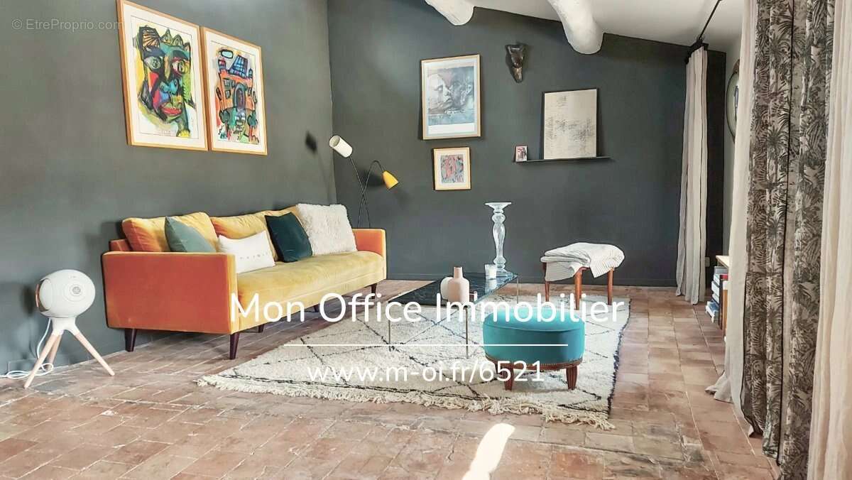 Maison à LOURMARIN