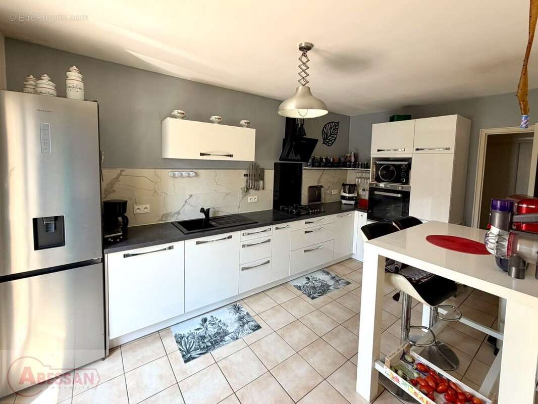 Maison 100 m² à Rousson  - photo 6