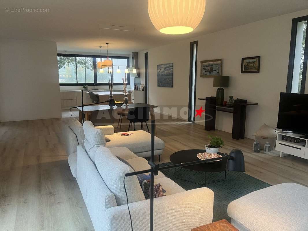 Maison à DREMIL-LAFAGE