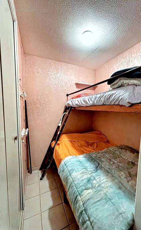 Appartement à CAMIERS