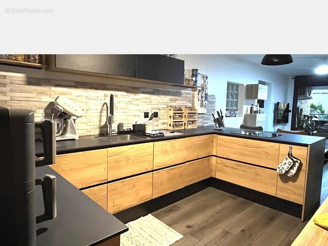 Appartement à SAINT-DENIS