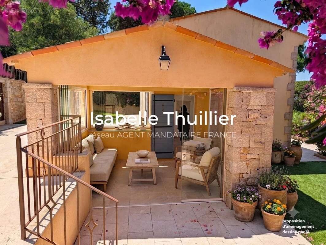Maison à LA CROIX-VALMER