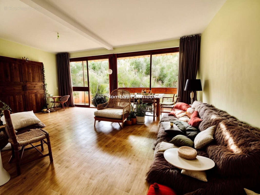 Appartement à LA CELLE-SAINT-CLOUD