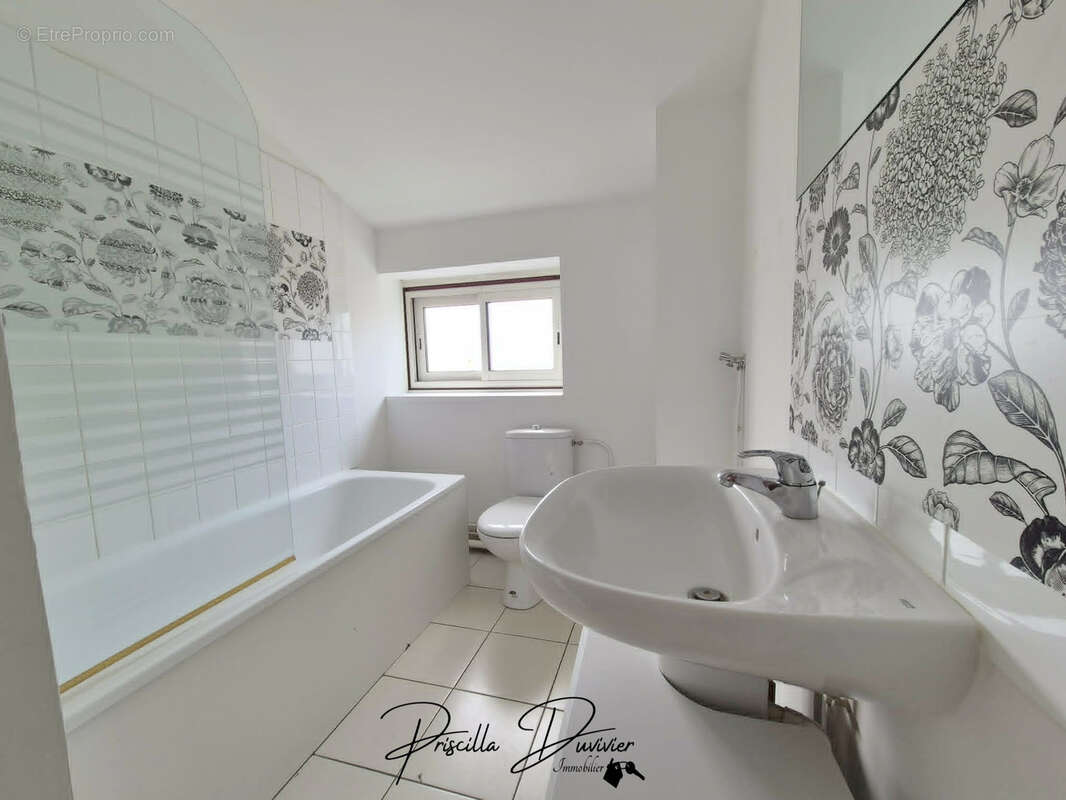 Appartement à NOAILLES