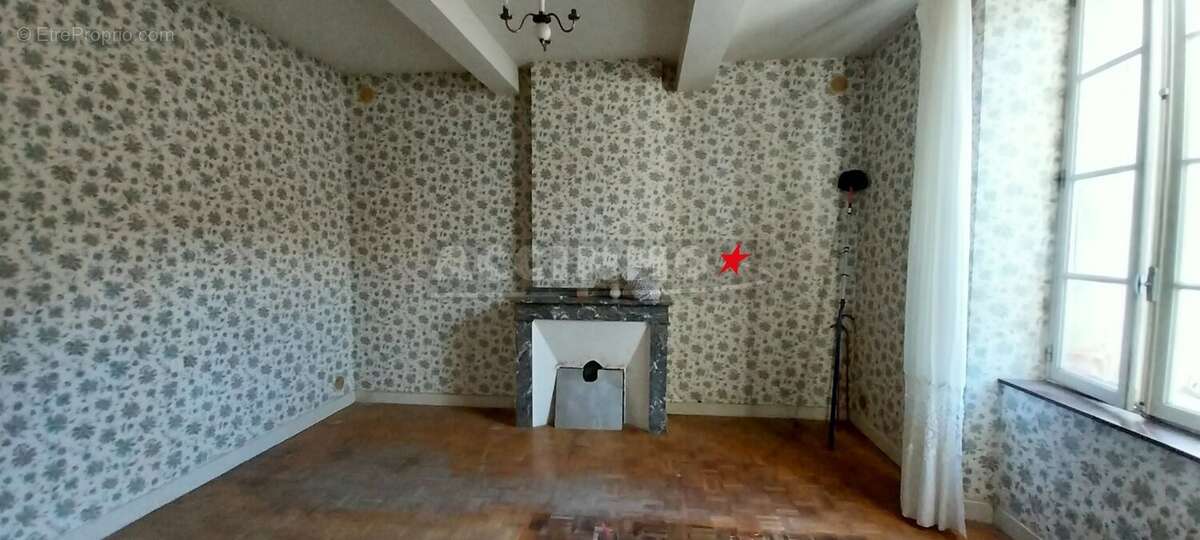 Maison à LANTA