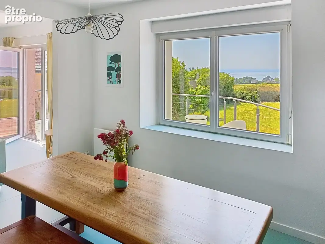 VUE SUR MER IMPRENABLE ! À VENDRE    Une maison pleine de charme avec vue mer à Telgruc-sur-Mer ! - photo 13