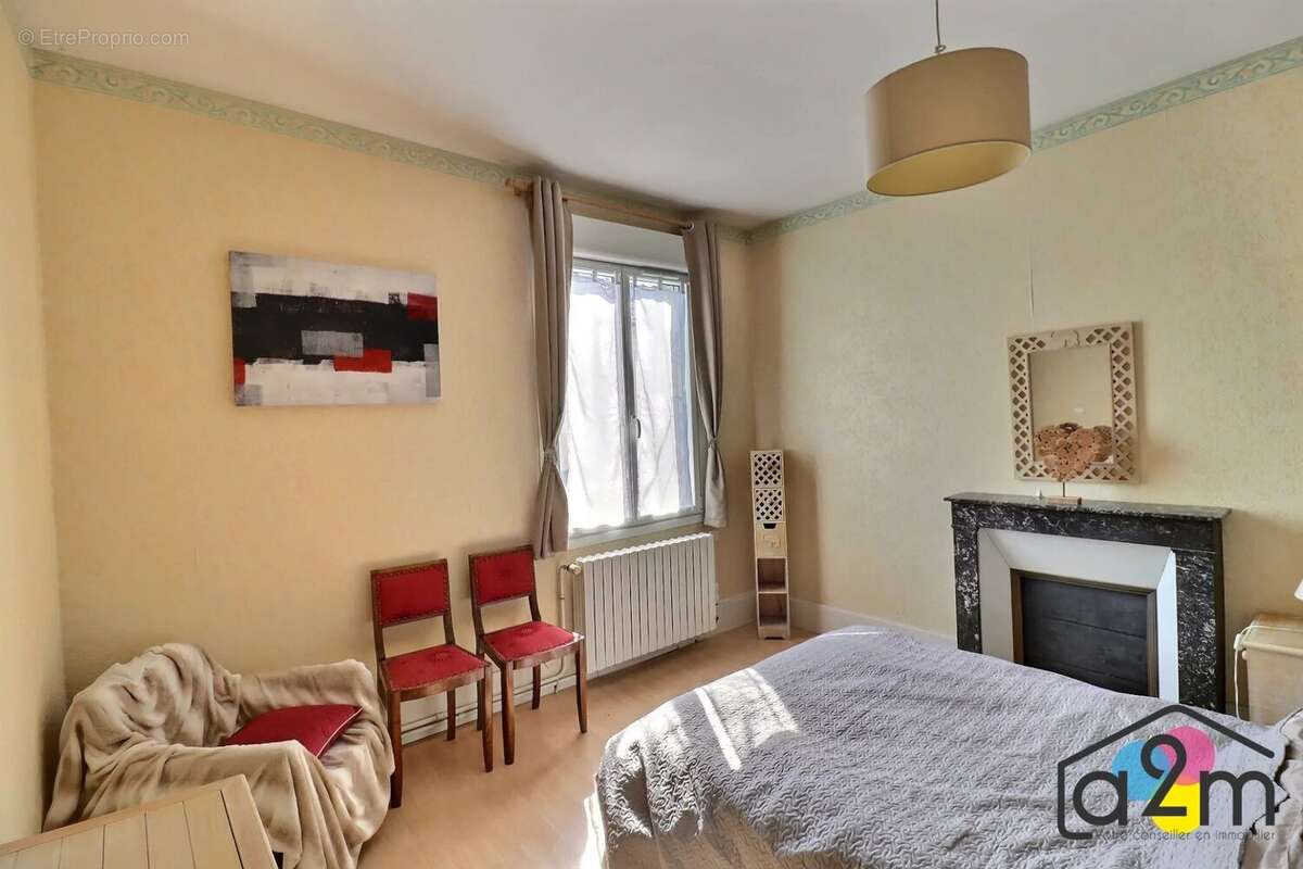 Maison à MONTATAIRE