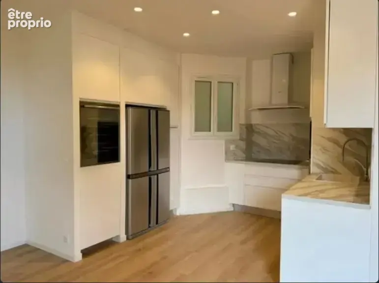 Appartement - 3 pièces - 63.0 m² - 359 000 € - À vendre - photo 3