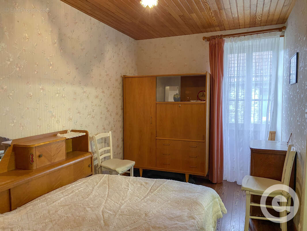 Maison à VASSY