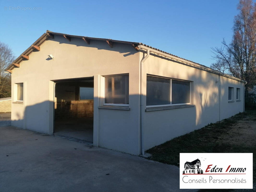 Commerce à L&#039;ISLE-D&#039;ESPAGNAC