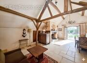 Maison à CHAMPROND-EN-GATINE