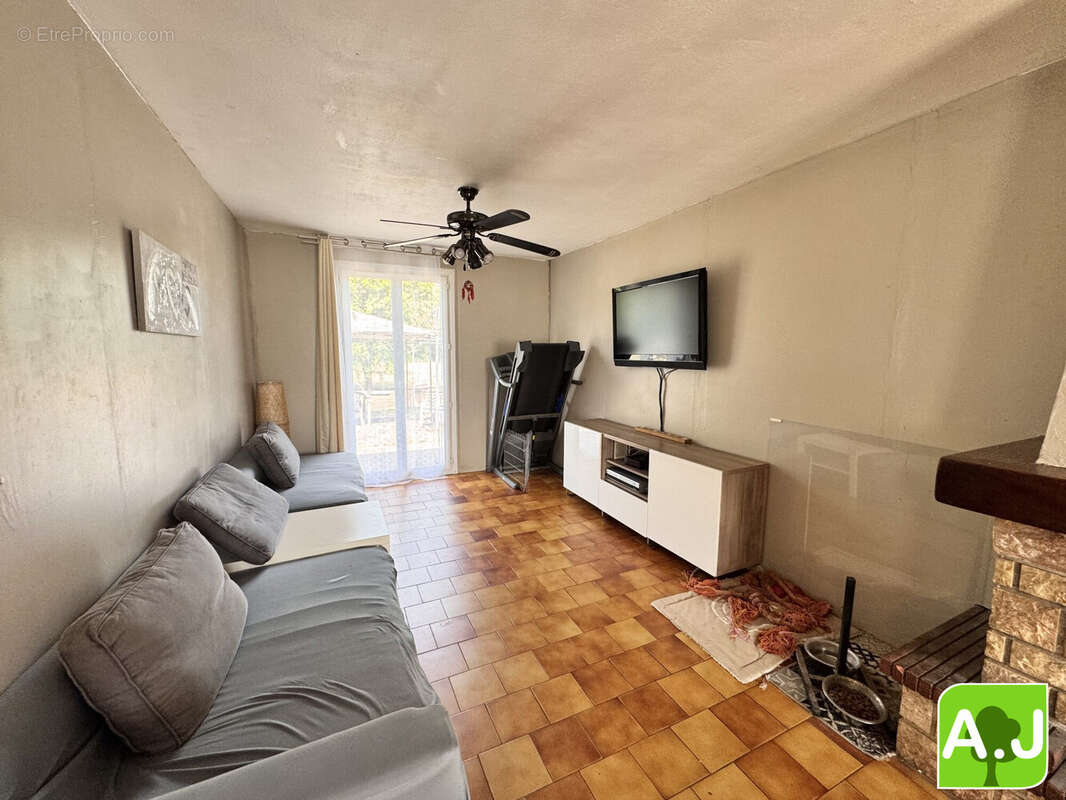 Maison à EZY-SUR-EURE