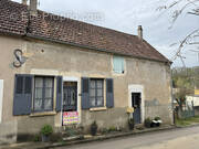 Maison à CHATEL-CENSOIR