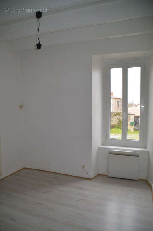 Appartement à LA CAILLERE-SAINT-HILAIRE