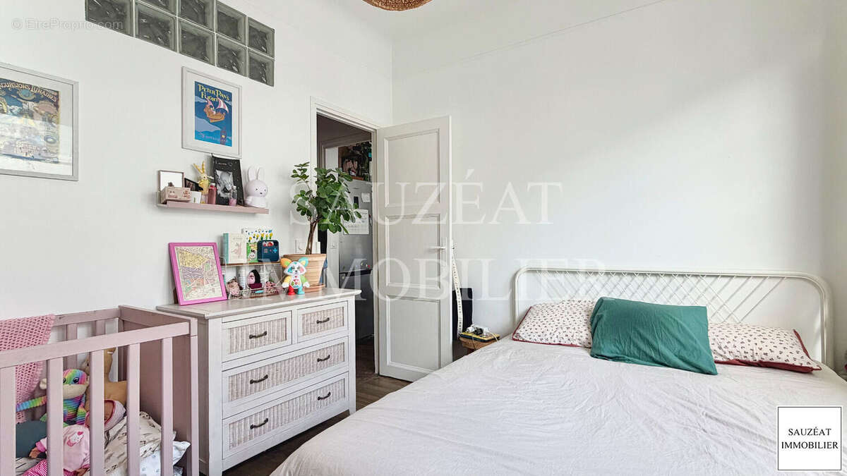 Appartement à MONTROUGE