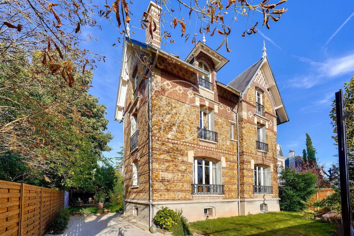 Maison à MAISONS-LAFFITTE