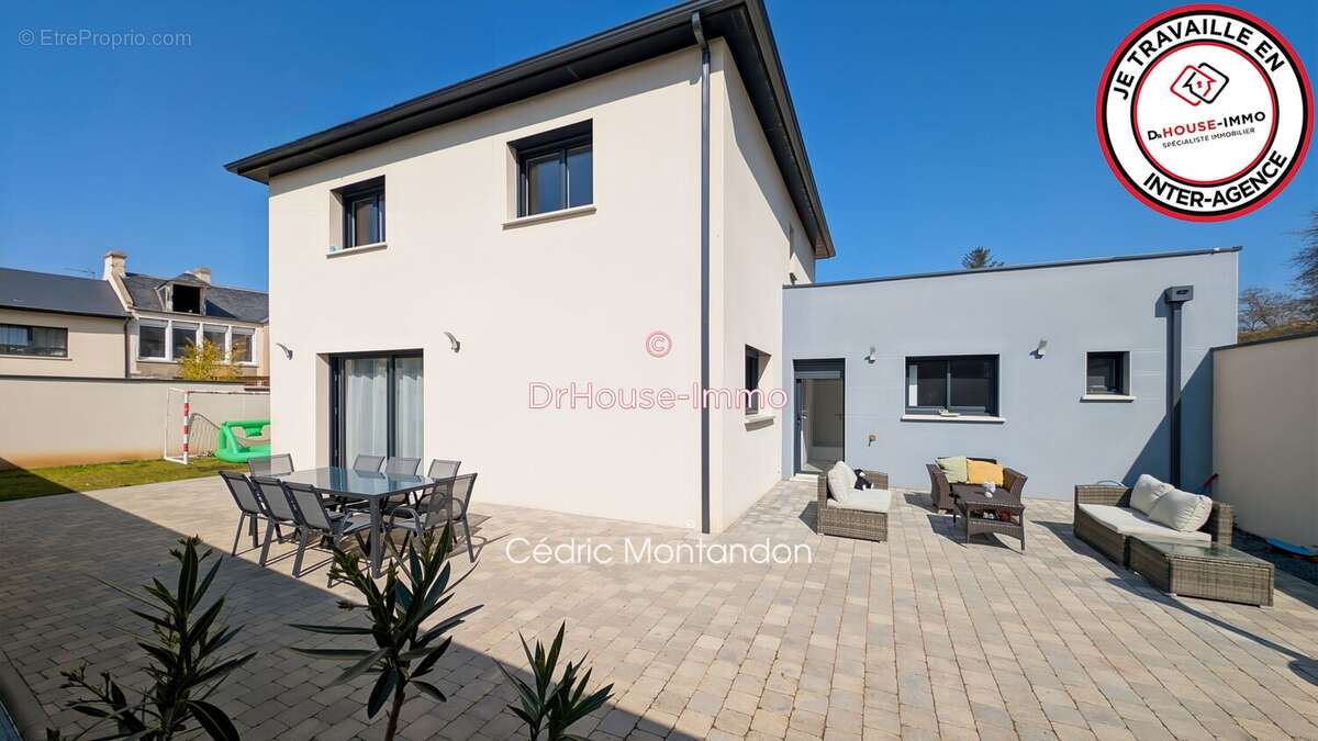 Maison à ESCOVILLE