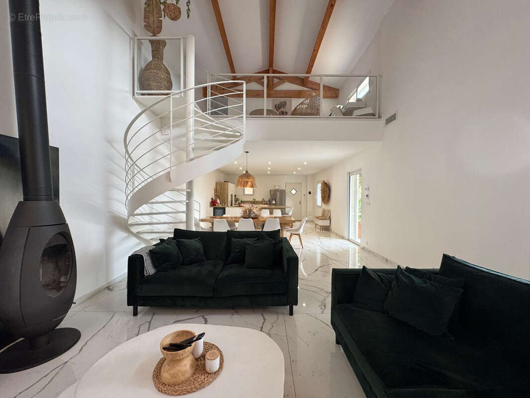 Maison à CABRIERES