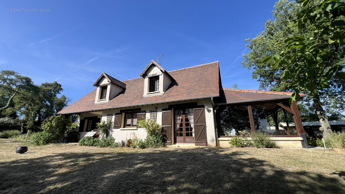 Maison à MILLY-LA-FORET