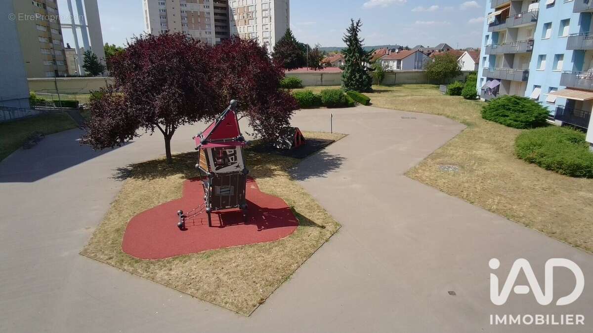 Photo 2 - Appartement à MONTIGNY-LES-METZ