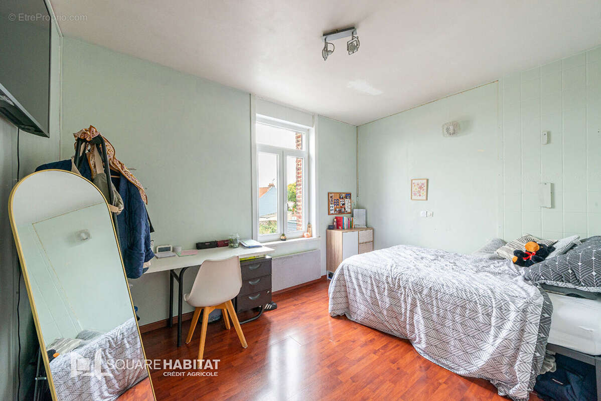 Maison à SAINT-AMAND-LES-EAUX