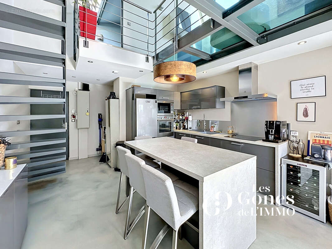 Appartement à CRAPONNE