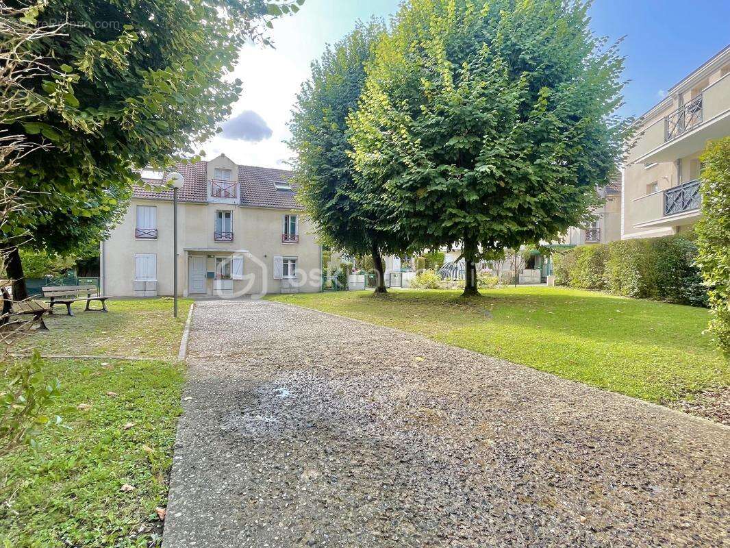 Appartement à TORCY