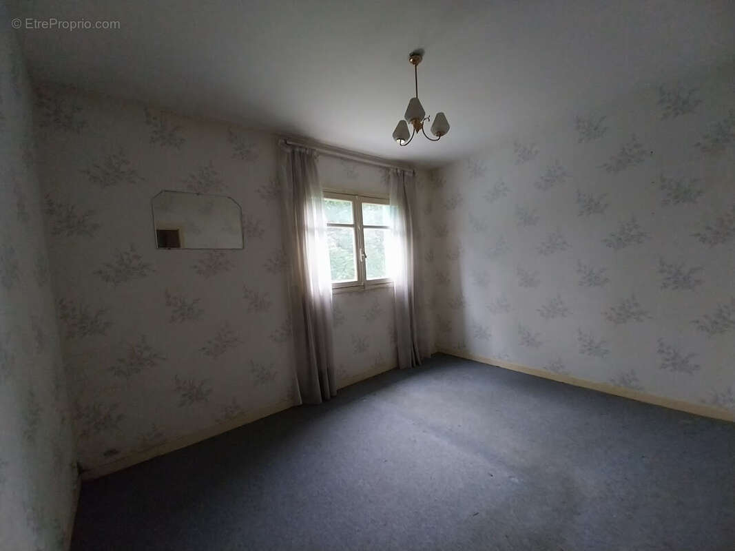 Appartement 64 m² à Bizanos  - photo 4