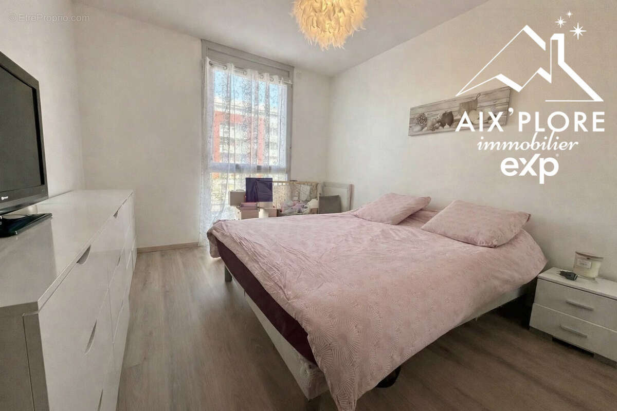 Appartement 64 m² à Cognin  - photo 8