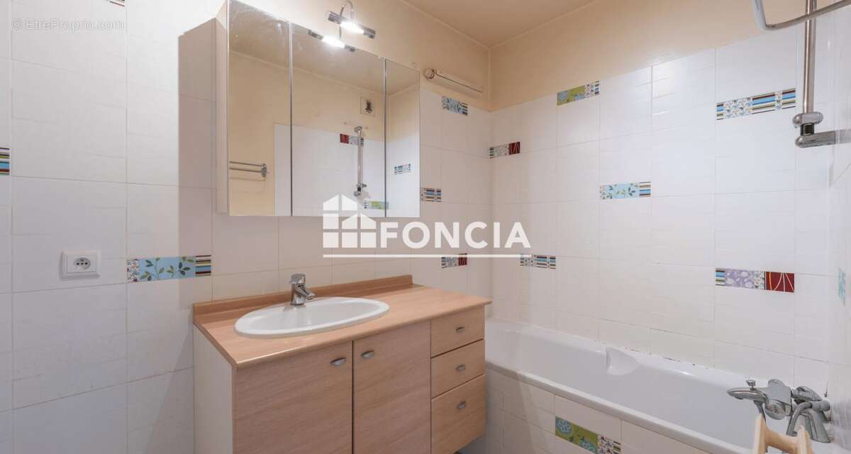 Appartement à RUEIL-MALMAISON