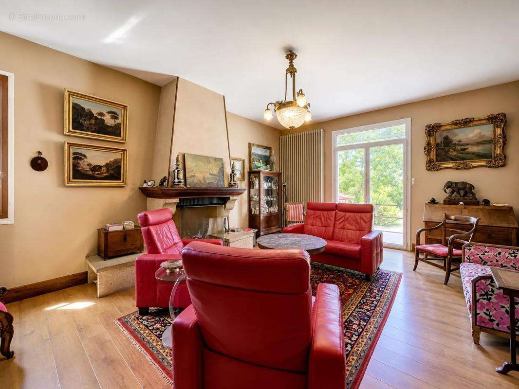 Maison de 7 pièces de 207 m² à Rieux-Volvestre - photo 5