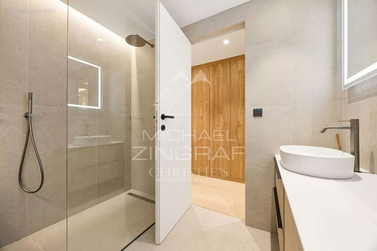 Palm Beach – Appartement d’exception 4 pièces - vue mer panoramique - photo 10