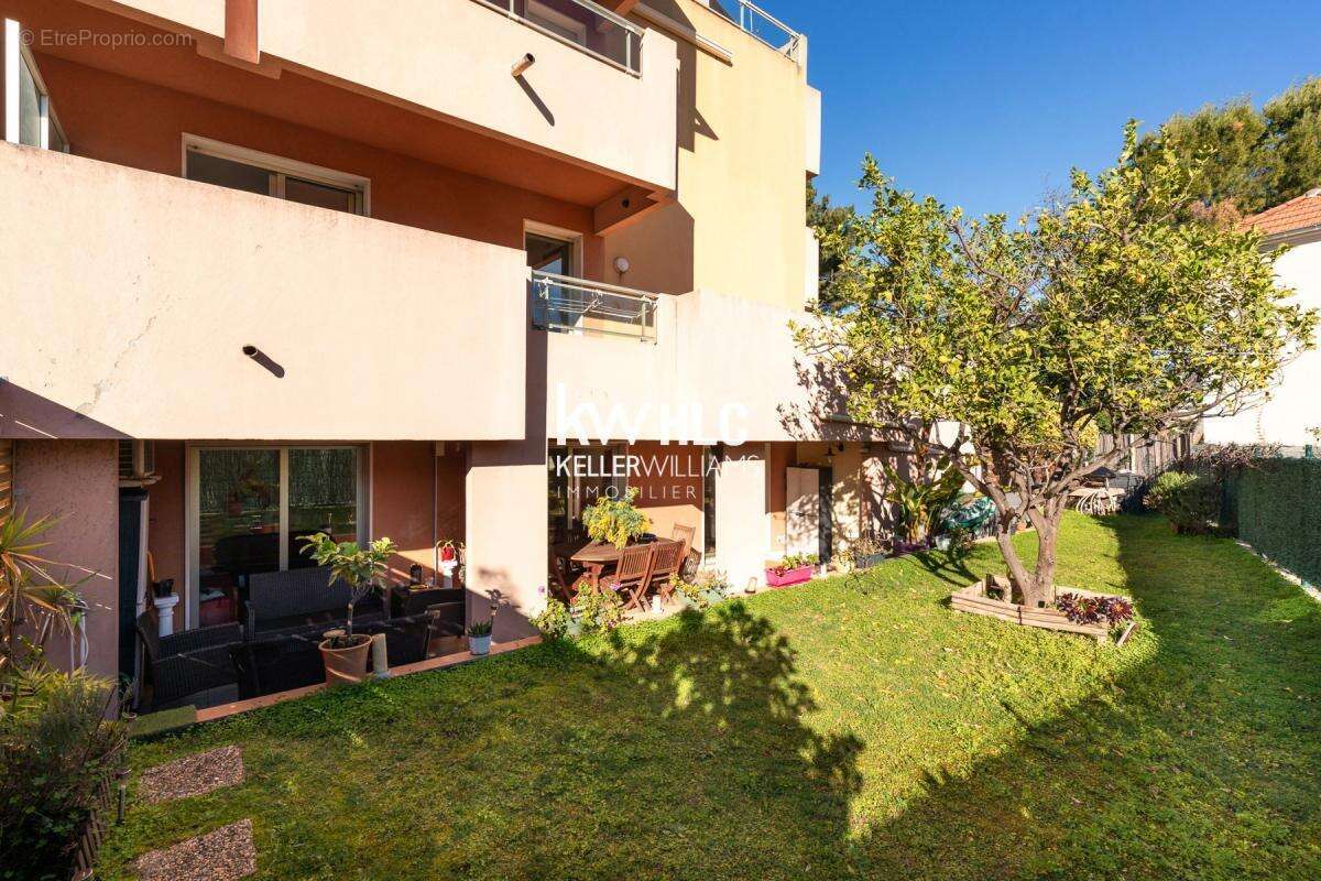 Appartement à ROQUEBRUNE-CAP-MARTIN