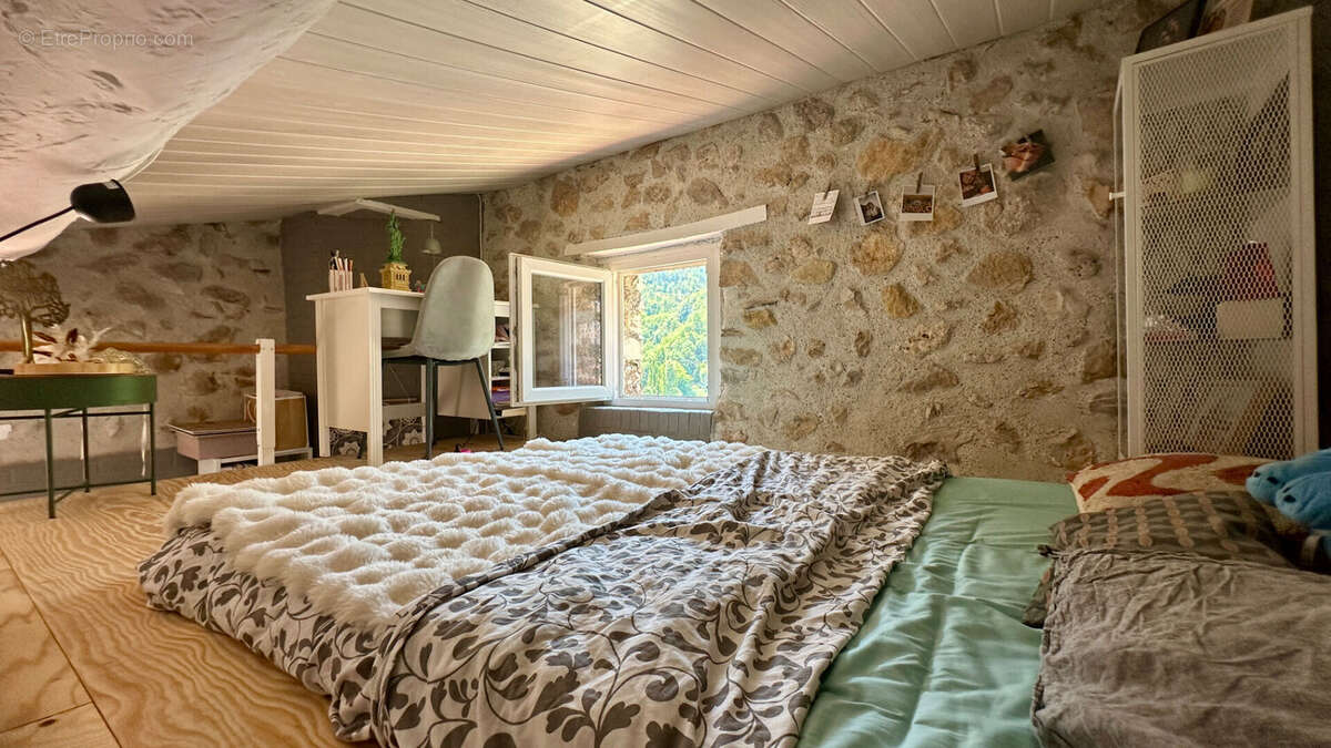 Le Broc Maison de village 6P - 148m2 avec terrasse et cave - photo 11