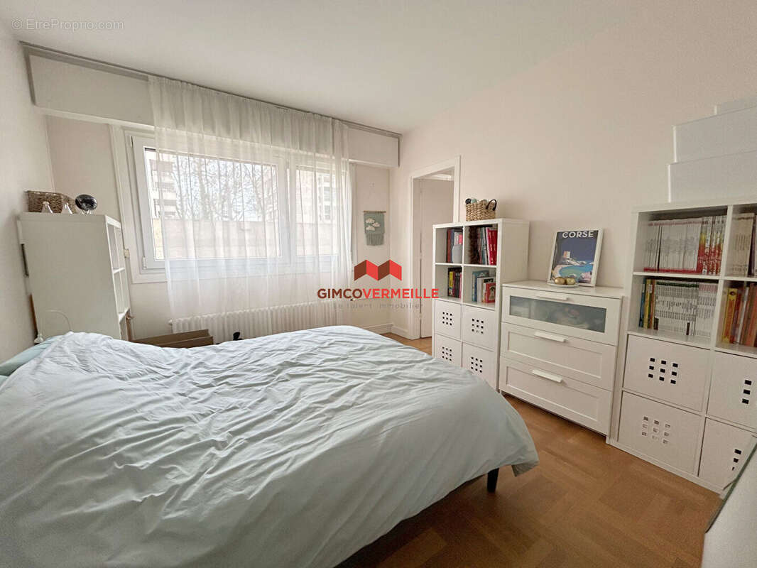 Appartement à GARCHES