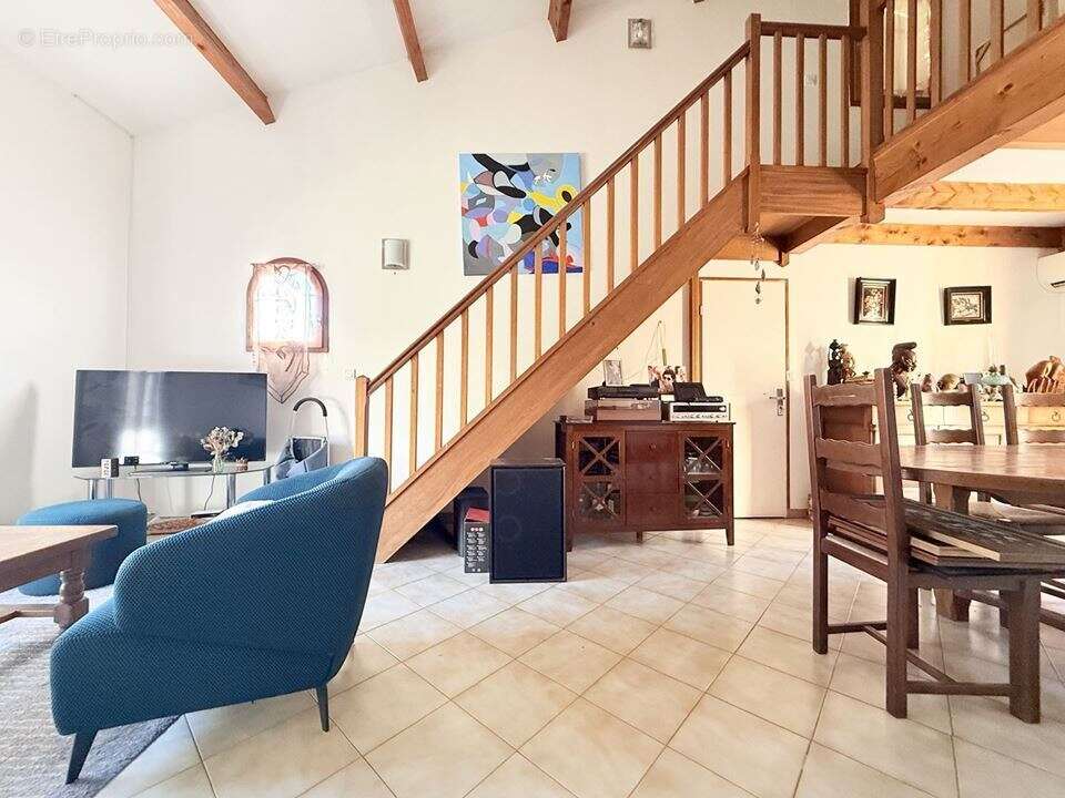 Maison à VILLENEUVE-LES-MAGUELONE