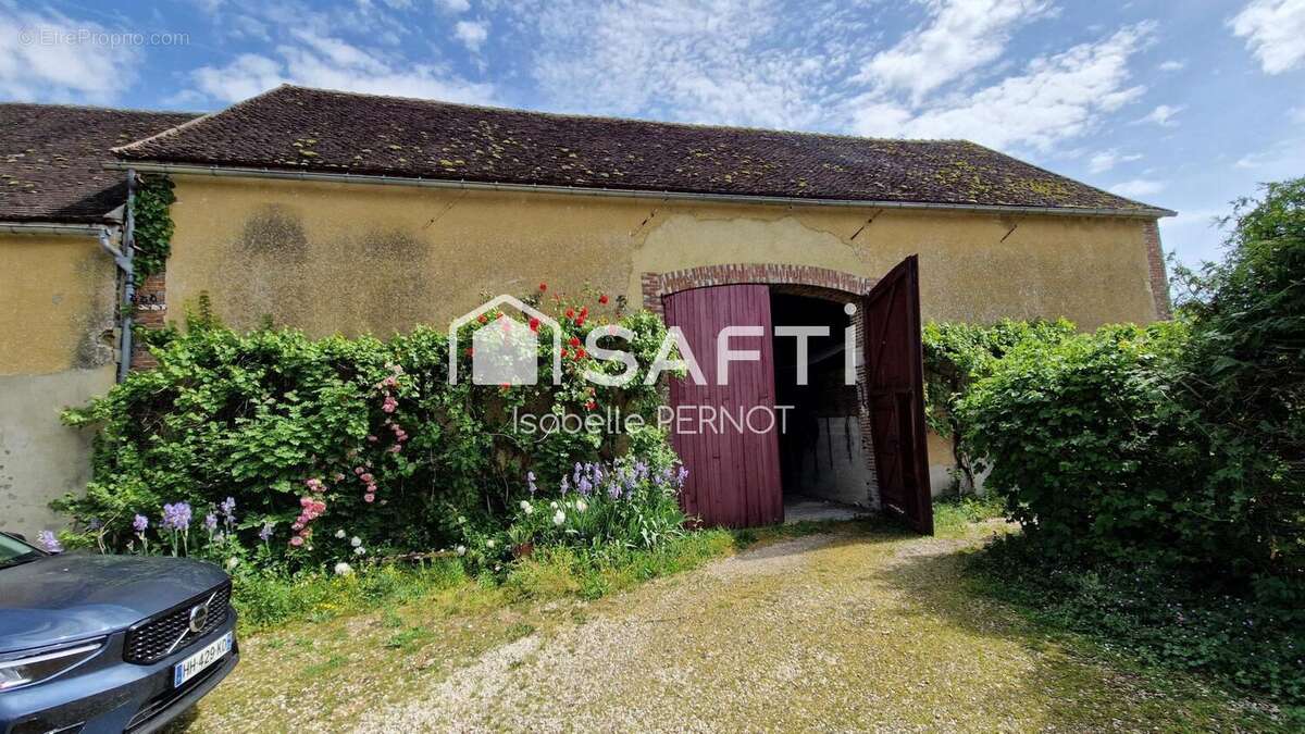 Photo 2 - Maison à SAINT-FLORENTIN
