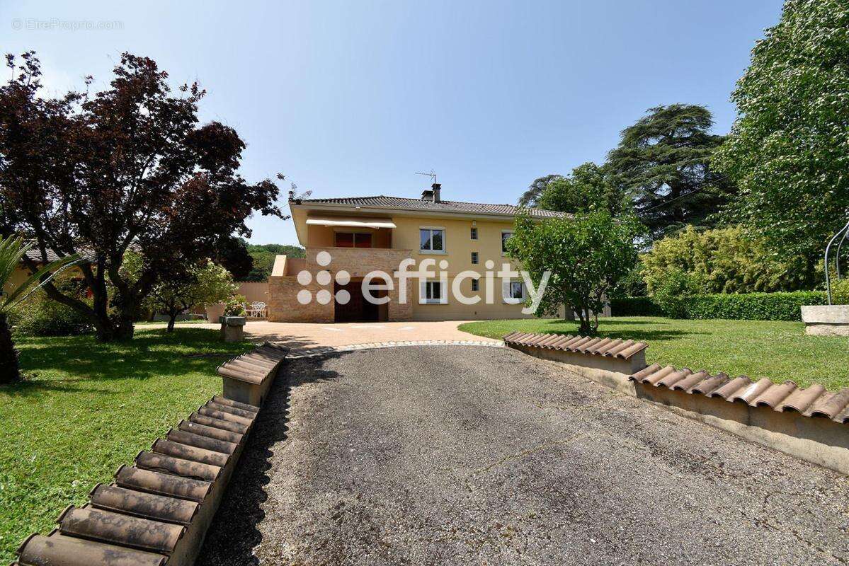 Maison à SANCE