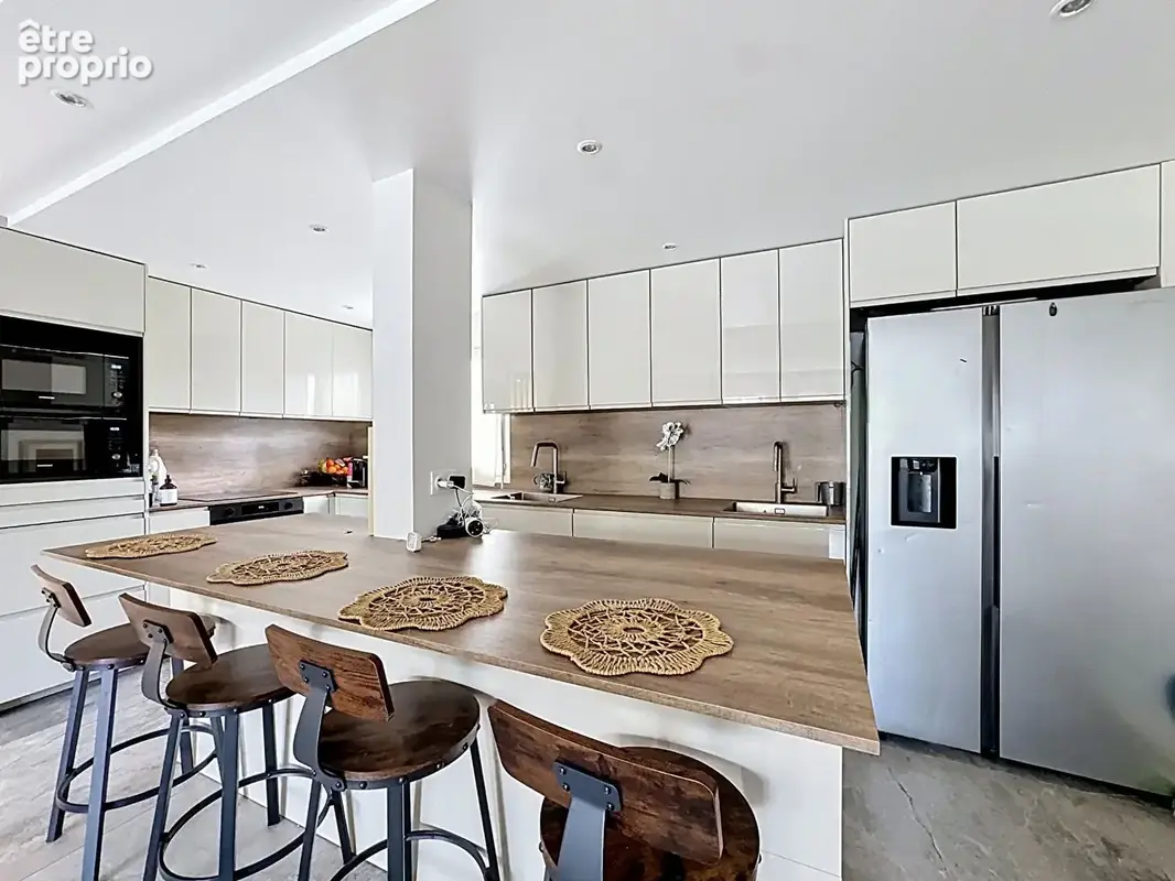 Haut Bonneuil - Maison 7 pièces de 199 m² - photo 4