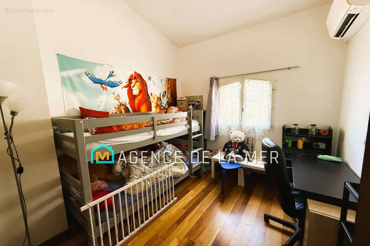 Maison à MANDELIEU-LA-NAPOULE