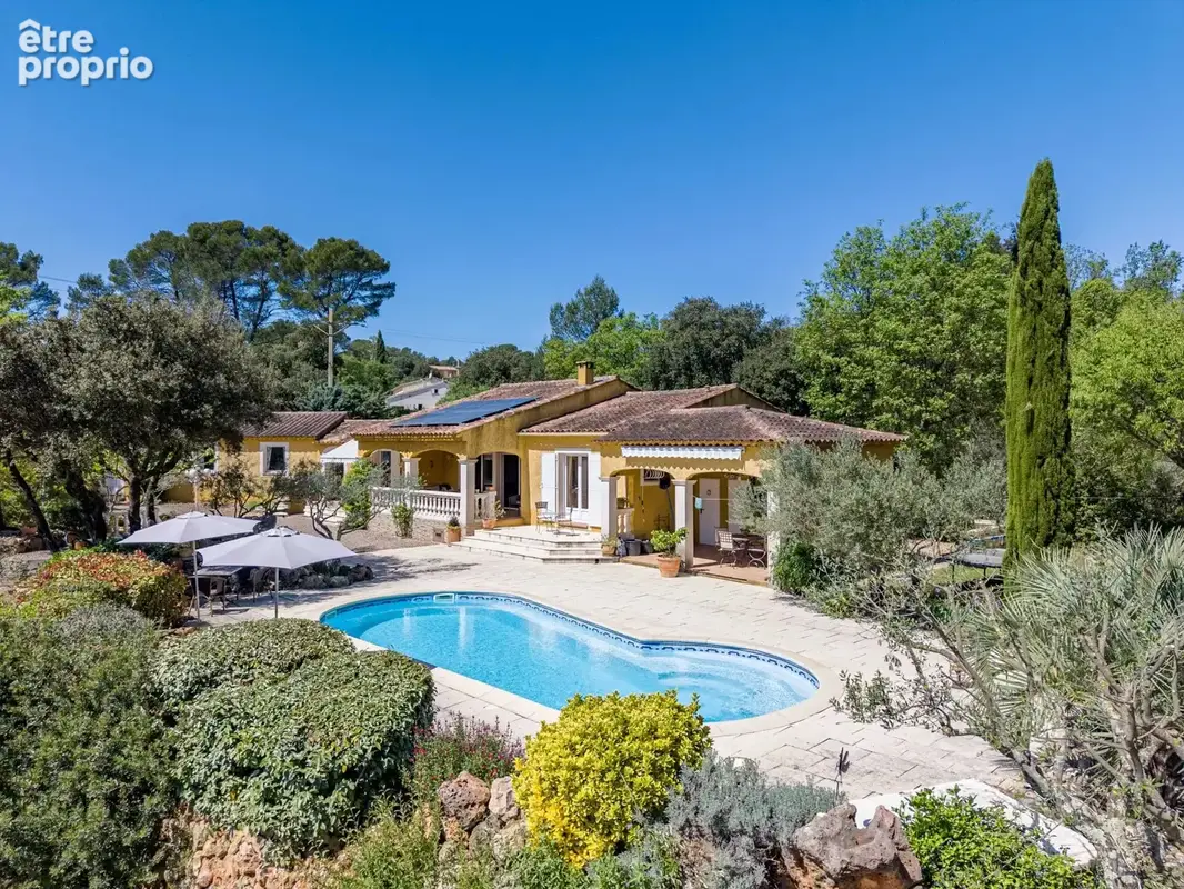 Dans l’arrière-pays varois, au cœur de la Provence Verte/MAISON PLEIN PIED/PISCINE/4200 m2 TERRAIN/ CALME/ SANS VIS A VIS/GARAGE - photo 3