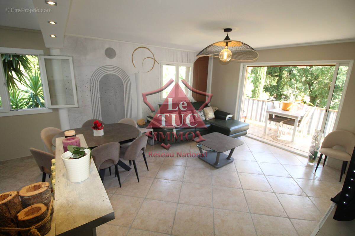Appartement à CAVALAIRE-SUR-MER