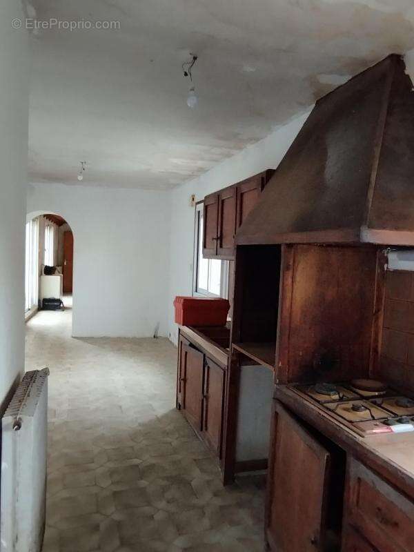 Maison à CAUDIES-DE-FENOUILLEDES