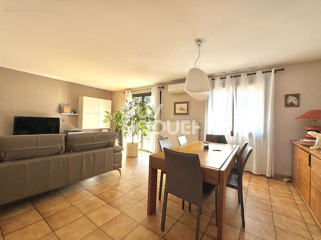 Maison à NEUVES-MAISONS